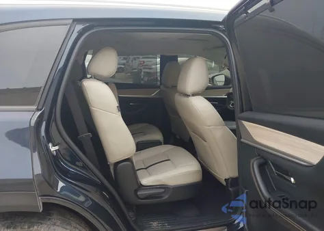 2024 Mazda Cx-90 3.3 Turbo Preferred from USA, damaged, VIN JM3KKBHD8R1168036